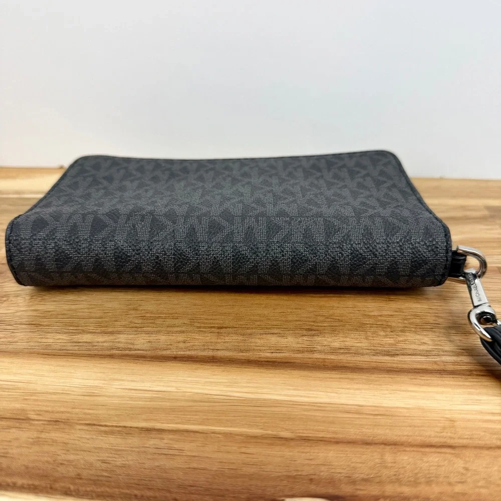 Michael Kors Jet Set Travel Wristlet Wallet Black Large Flat Phone Case